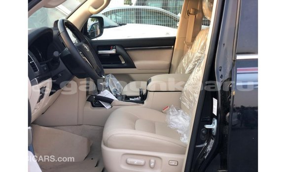Buy Import Toyota Land Cruiser Black Car in Import - Dubai in Baa Buy Import Toyota Land Cruiser Black Car in Import - Dubai in Baa