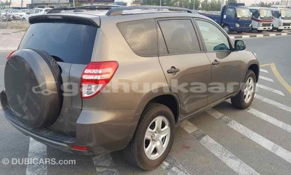 Buy Import Toyota 4Runner Brown Car in Import - Dubai in Baa Buy Import Toyota 4Runner Brown Car in Import - Dubai in Baa