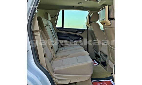 Buy Import Chevrolet Tahoe White Car in Import - Dubai in Baa Buy Import Chevrolet Tahoe White Car in Import - Dubai in Baa
