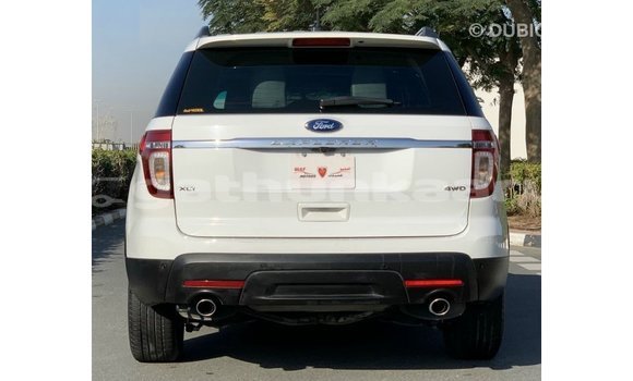 Buy Import Ford Explorer White Car in Import - Dubai in Baa Buy Import Ford Explorer White Car in Import - Dubai in Baa