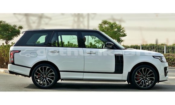 Buy Import Land Rover Range Rover White Car in Import - Dubai in Baa Buy Import Land Rover Range Rover White Car in Import - Dubai in Baa
