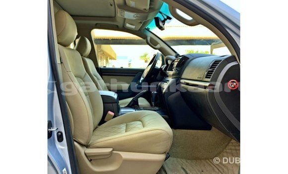 Buy Import Toyota Land Cruiser Blue Car in Import - Dubai in Baa Buy Import Toyota Land Cruiser Blue Car in Import - Dubai in Baa