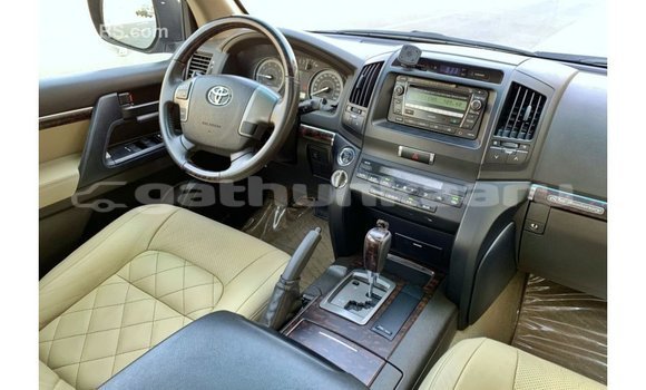 Buy Import Toyota Land Cruiser Blue Car in Import - Dubai in Baa Buy Import Toyota Land Cruiser Blue Car in Import - Dubai in Baa