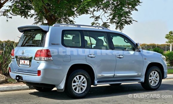 Buy Import Toyota Land Cruiser Blue Car in Import - Dubai in Baa Buy Import Toyota Land Cruiser Blue Car in Import - Dubai in Baa