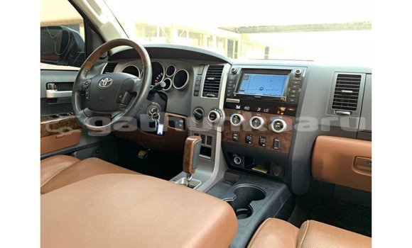 Buy Import Toyota Tundra White Car in Import - Dubai in Baa Buy Import Toyota Tundra White Car in Import - Dubai in Baa