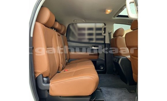 Buy Import Toyota Tundra White Car in Import - Dubai in Baa Buy Import Toyota Tundra White Car in Import - Dubai in Baa