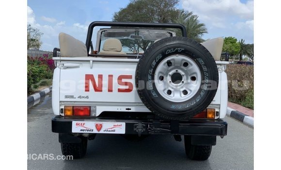 Buy Import Nissan Patrol White Car in Import - Dubai in Baa Buy Import Nissan Patrol White Car in Import - Dubai in Baa