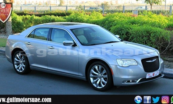 Buy Import Chrysler 300 Other Car in Import - Dubai in Baa