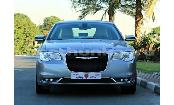 Buy Import Chrysler 300 Other Car in Import - Dubai in Baa Buy Import Chrysler 300 Other Car in Import - Dubai in Baa