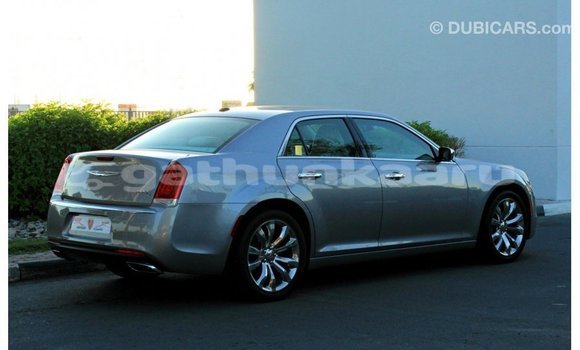Buy Import Chrysler 300 Other Car in Import - Dubai in Baa Buy Import Chrysler 300 Other Car in Import - Dubai in Baa