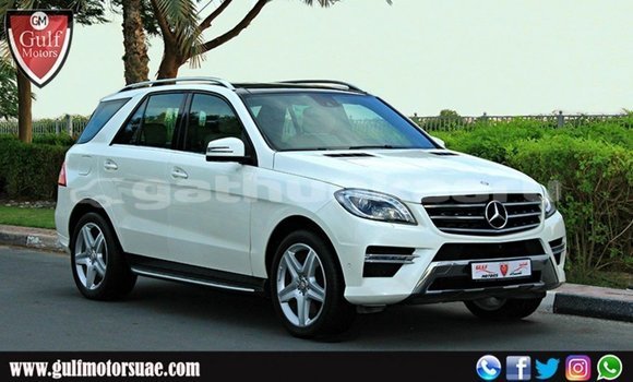 Buy Import Mercedes-Benz 190 White Car in Import - Dubai in Baa