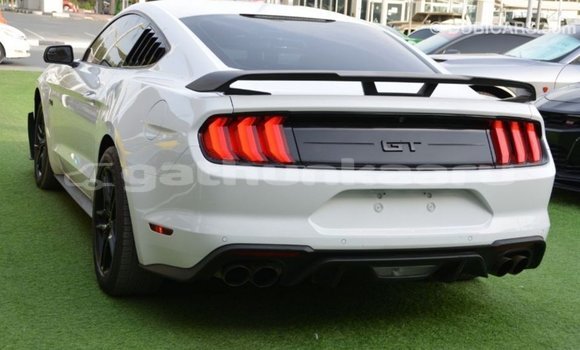 Buy Import Ford Mustang White Car in Import - Dubai in Baa Buy Import Ford Mustang White Car in Import - Dubai in Baa