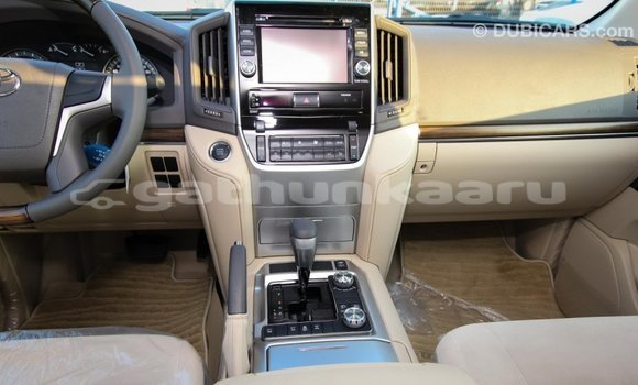 Buy Import Toyota Land Cruiser White Car in Import - Dubai in Baa Buy Import Toyota Land Cruiser White Car in Import - Dubai in Baa