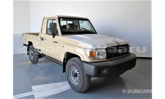 Buy Import Toyota Land Cruiser Beige Car in Import - Dubai in Baa Buy Import Toyota Land Cruiser Beige Car in Import - Dubai in Baa