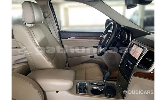 Buy Import Jeep Grand Cherokee Black Car in Import - Dubai in Baa Buy Import Jeep Grand Cherokee Black Car in Import - Dubai in Baa