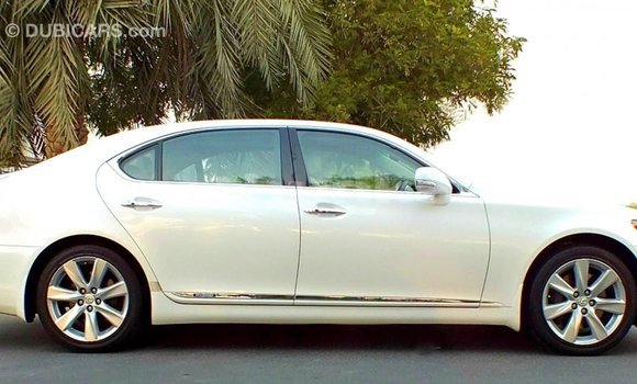 Buy Import Lexus LS White Car in Import - Dubai in Baa Buy Import Lexus LS White Car in Import - Dubai in Baa