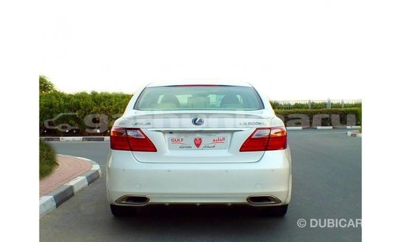 Buy Import Lexus LS White Car in Import - Dubai in Baa Buy Import Lexus LS White Car in Import - Dubai in Baa