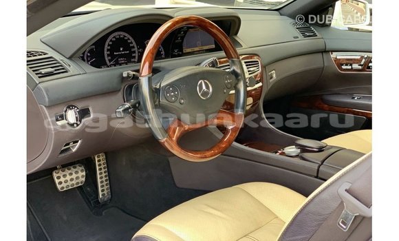 Buy Import Mercedes-Benz 190 White Car in Import - Dubai in Baa Buy Import Mercedes-Benz 190 White Car in Import - Dubai in Baa