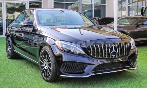 Buy Import Mercedes-Benz 600 Black Car in Import - Dubai in Baa