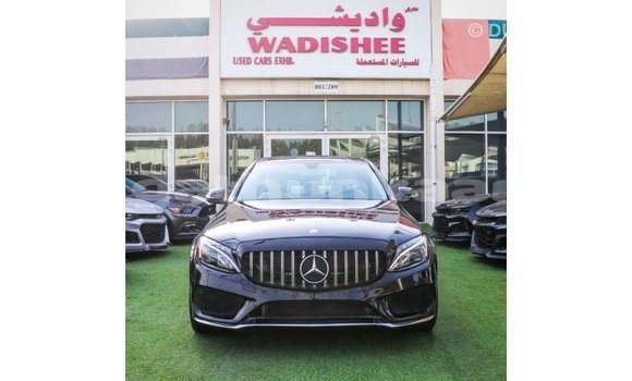 Buy Import Mercedes-Benz 600 Black Car in Import - Dubai in Baa Buy Import Mercedes-Benz 600 Black Car in Import - Dubai in Baa