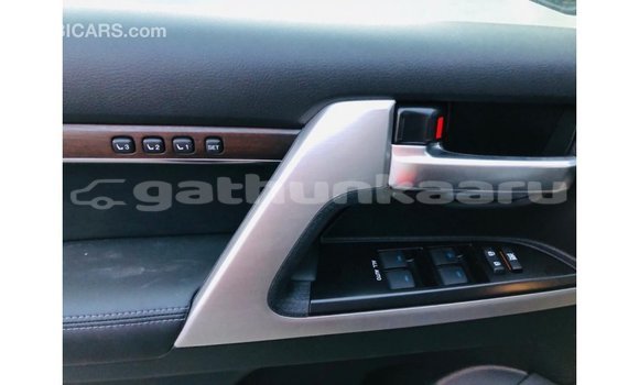 Buy Import Toyota Land Cruiser Black Car in Import - Dubai in Baa Buy Import Toyota Land Cruiser Black Car in Import - Dubai in Baa