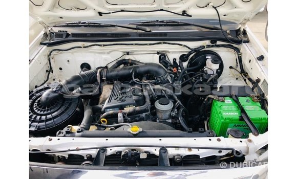 Buy Import Toyota Fortuner White Car in Import - Dubai in Baa Buy Import Toyota Fortuner White Car in Import - Dubai in Baa