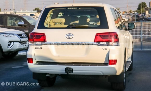 Buy Import Toyota Land Cruiser White Car in Import - Dubai in Baa Buy Import Toyota Land Cruiser White Car in Import - Dubai in Baa