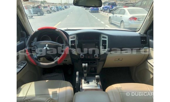 Buy Import Mitsubishi Pajero Red Car in Import - Dubai in Baa Buy Import Mitsubishi Pajero Red Car in Import - Dubai in Baa