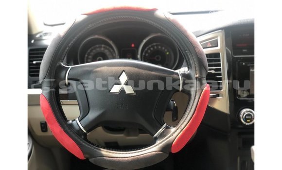 Buy Import Mitsubishi Pajero Red Car in Import - Dubai in Baa Buy Import Mitsubishi Pajero Red Car in Import - Dubai in Baa
