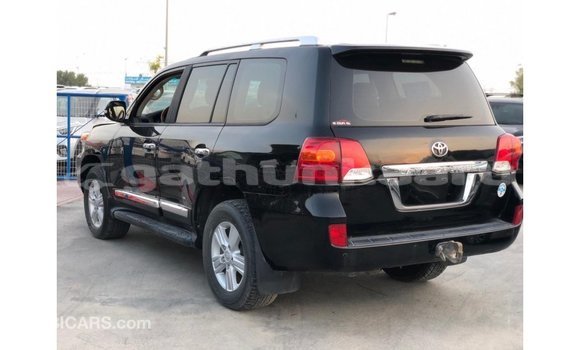 Buy Import Toyota Land Cruiser Black Car in Import - Dubai in Baa Buy Import Toyota Land Cruiser Black Car in Import - Dubai in Baa