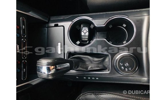 Buy Import Ford Explorer Other Car in Import - Dubai in Baa Buy Import Ford Explorer Other Car in Import - Dubai in Baa