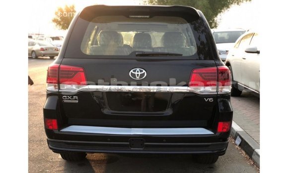 Buy Import Toyota Land Cruiser Black Car in Import - Dubai in Baa Buy Import Toyota Land Cruiser Black Car in Import - Dubai in Baa