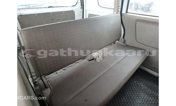 Buy Import Suzuki Every White Truck in Import - Dubai in Baa Buy Import Suzuki Every White Truck in Import - Dubai in Baa