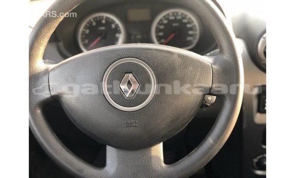 Buy Import Renault Duster White Car in Import - Dubai in Baa Buy Import Renault Duster White Car in Import - Dubai in Baa