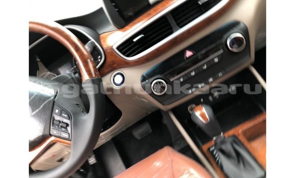 Buy Import Hyundai Tucson White Car in Import - Dubai in Baa Buy Import Hyundai Tucson White Car in Import - Dubai in Baa