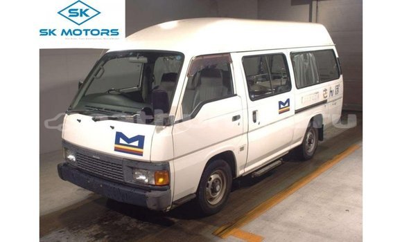 Buy Import Nissan Caravan White Car in Import - Dubai in Baa Buy Import Nissan Caravan White Car in Import - Dubai in Baa