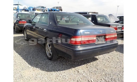 Buy Import Toyota Crown Blue Car in Import - Dubai in Baa Buy Import Toyota Crown Blue Car in Import - Dubai in Baa