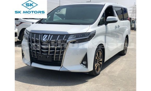 Buy Import Toyota Alphard White Car in Import - Dubai in Baa Buy Import Toyota Alphard White Car in Import - Dubai in Baa
