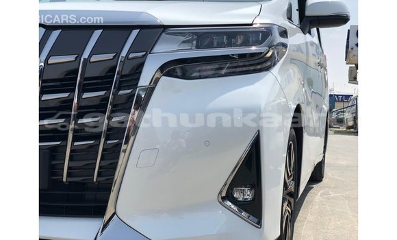 Buy Import Toyota Alphard White Car in Import - Dubai in Baa Buy Import Toyota Alphard White Car in Import - Dubai in Baa