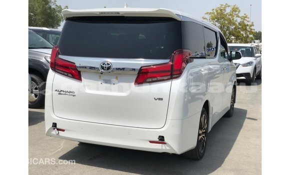 Buy Import Toyota Alphard White Car in Import - Dubai in Baa Buy Import Toyota Alphard White Car in Import - Dubai in Baa