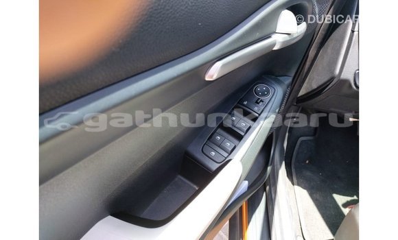 Buy Import Kia Carens Other Car in Import - Dubai in Baa Buy Import Kia Carens Other Car in Import - Dubai in Baa