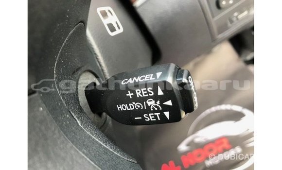 Buy Import Toyota Land Cruiser White Car in Import - Dubai in Baa Buy Import Toyota Land Cruiser White Car in Import - Dubai in Baa