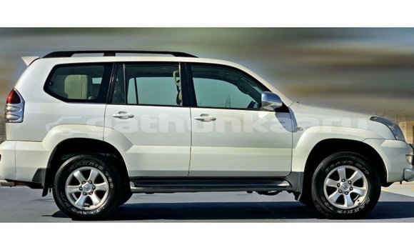 Buy Import Toyota Prado White Car in Import - Dubai in Baa Buy Import Toyota Prado White Car in Import - Dubai in Baa
