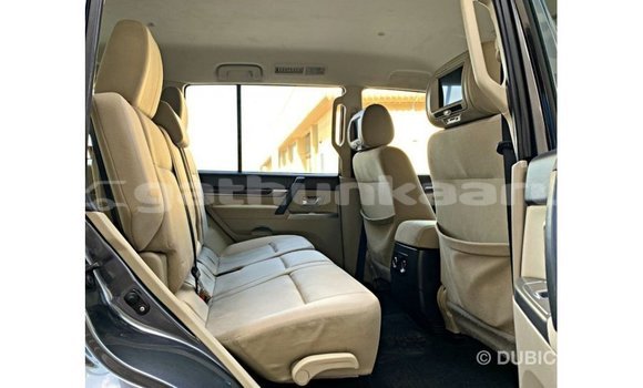 Buy Import Mitsubishi Pajero Other Car in Import - Dubai in Baa Buy Import Mitsubishi Pajero Other Car in Import - Dubai in Baa