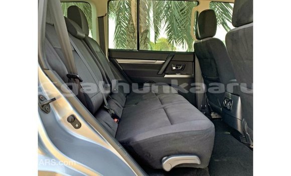 Buy Import Mitsubishi Pajero Other Car in Import - Dubai in Baa Buy Import Mitsubishi Pajero Other Car in Import - Dubai in Baa