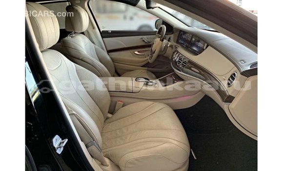 Buy Import Mercedes-Benz 190 Black Car in Import - Dubai in Baa Buy Import Mercedes-Benz 190 Black Car in Import - Dubai in Baa
