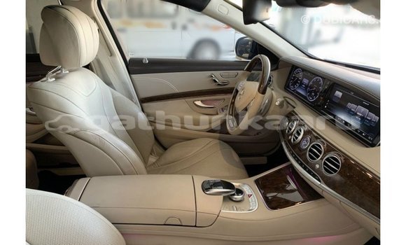Buy Import Mercedes-Benz 190 Black Car in Import - Dubai in Baa Buy Import Mercedes-Benz 190 Black Car in Import - Dubai in Baa