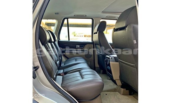 Buy Import Land Rover Range Rover Other Car in Import - Dubai in Baa Buy Import Land Rover Range Rover Other Car in Import - Dubai in Baa