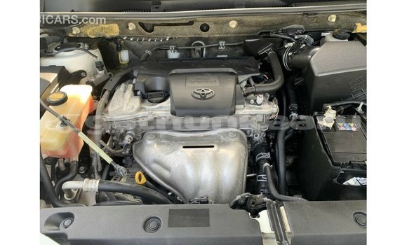 Buy Import Toyota 4Runner White Car in Import - Dubai in Baa Buy Import Toyota 4Runner White Car in Import - Dubai in Baa