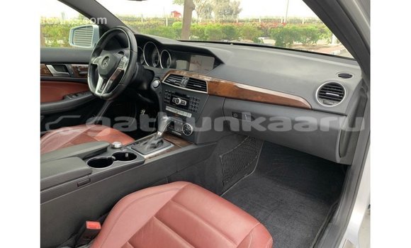 Buy Import Mercedes-Benz 190 Other Car in Import - Dubai in Baa Buy Import Mercedes-Benz 190 Other Car in Import - Dubai in Baa